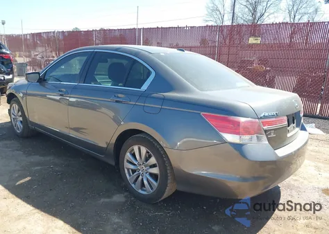 2011 Honda Accord 2.4 Ex-L z USA, uszkodzony, nr VIN 1HGCP2F8XBA094646